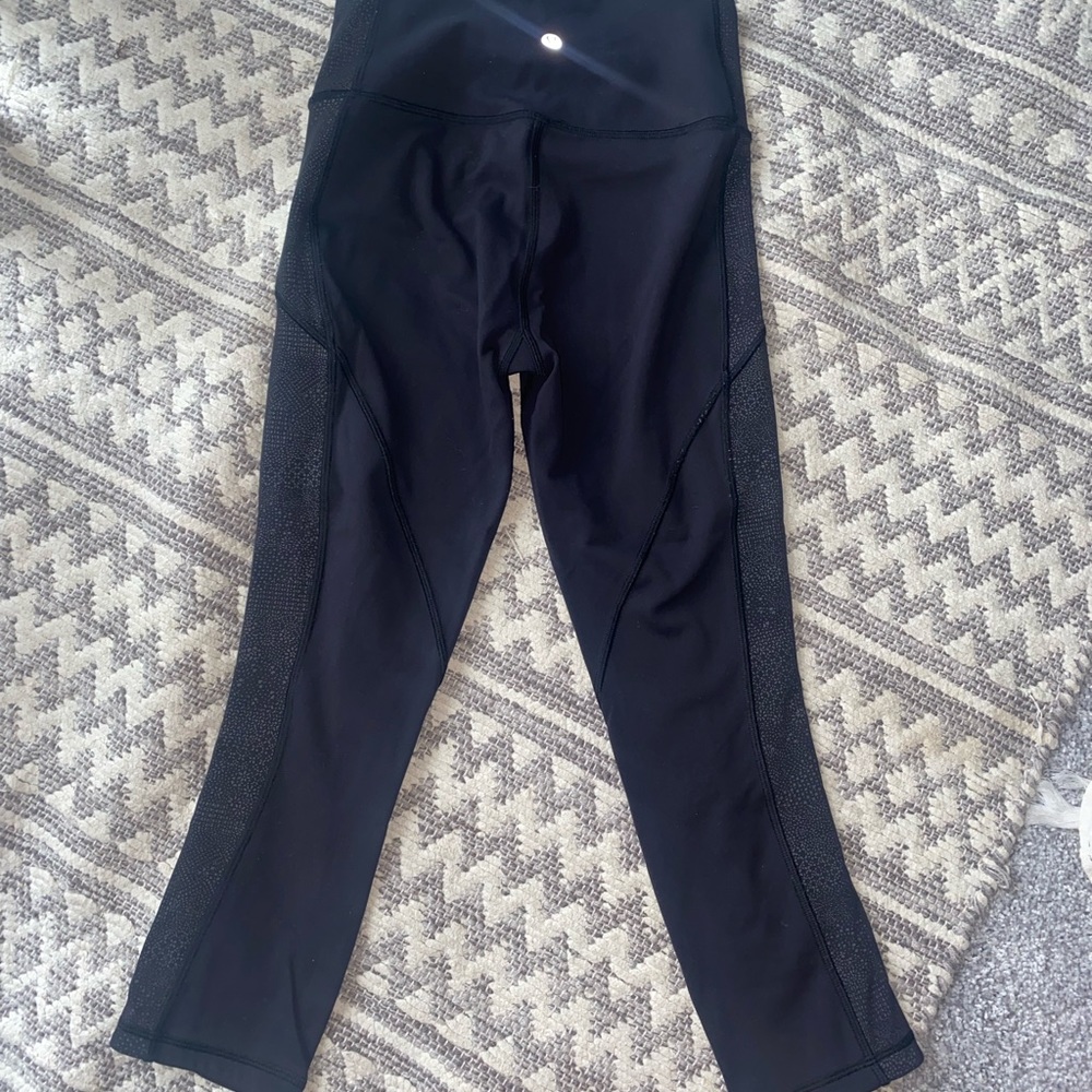 LULULEMON cropped leggings